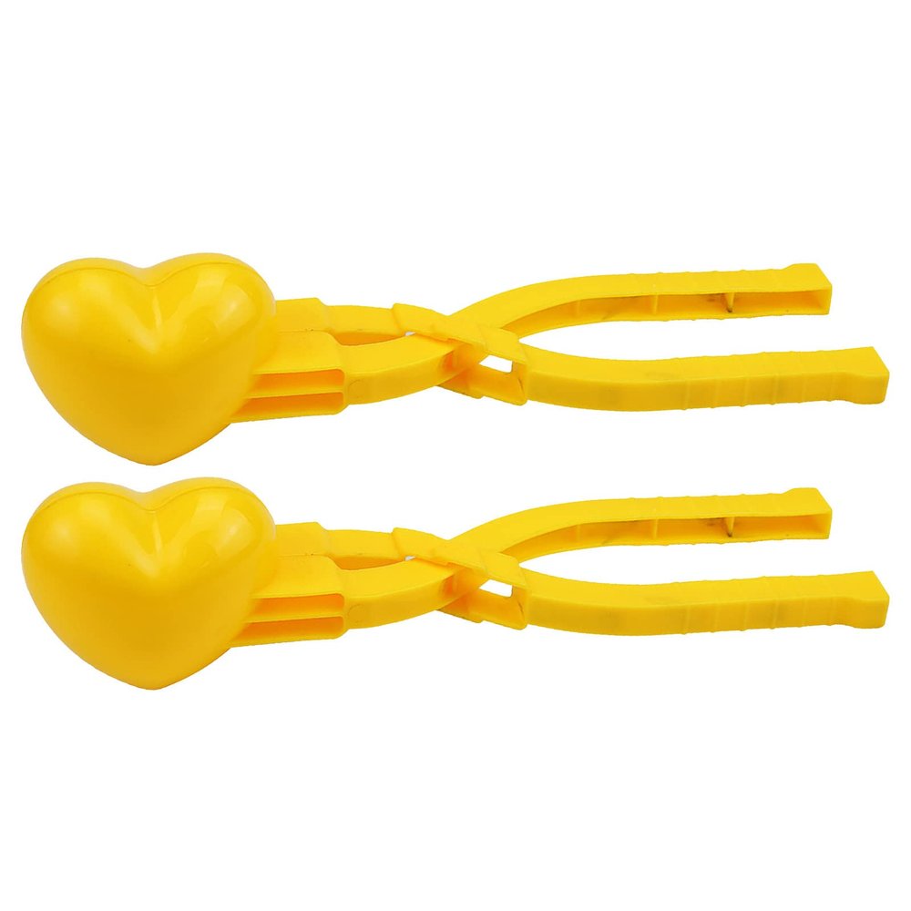 2PCS Heart Snowball Maker Heart Shape Snowball Clip, Snow Ball Molds Fun Winter Outdoor Activities Snow Games (Yellow)