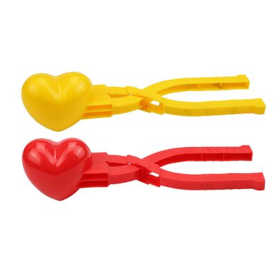 2PCS Heart Snowball Maker Heart Shape Snowball Clip, Snow Ball Molds Fun Winter Outdoor Activities Snow Games (Red & Yellow)