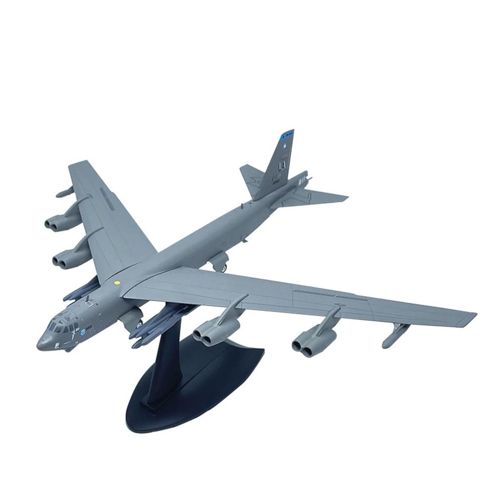 ZFQSEXTWT Die-cast 1 200 Scale for American B-52H Bomber B52 Aircraft Model Alloy Simulation Finished Product Ornaments Toys Crafts Hobby Playgame Kit
