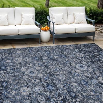 HomeRoots 579958 8 x 10 ft. Oriental Washable Indoor & Outdoor Rectangle Area Rug Navy Blue & Sky Blue