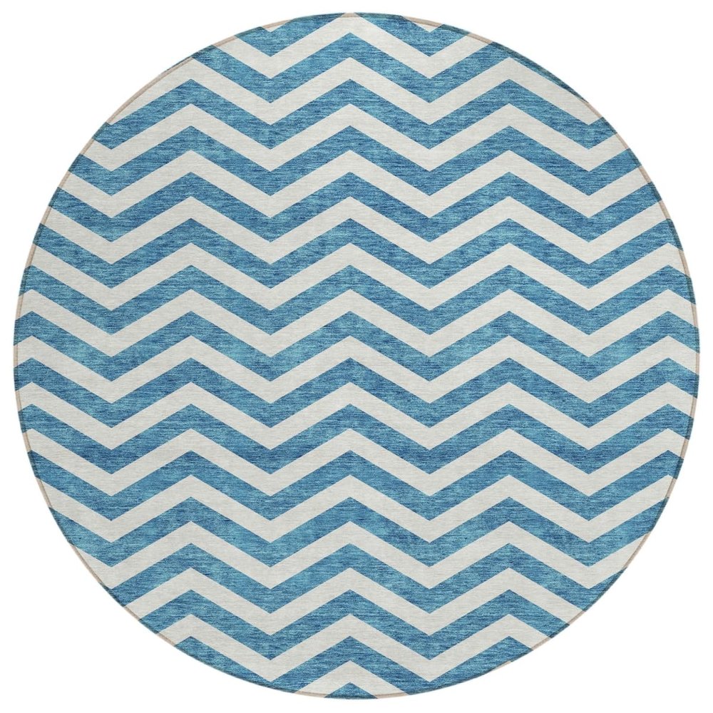 HomeRoots 595357 8 ft. Teal Blue & Ivory Round Chevron Washable Indoor & Outdoor Area Rug