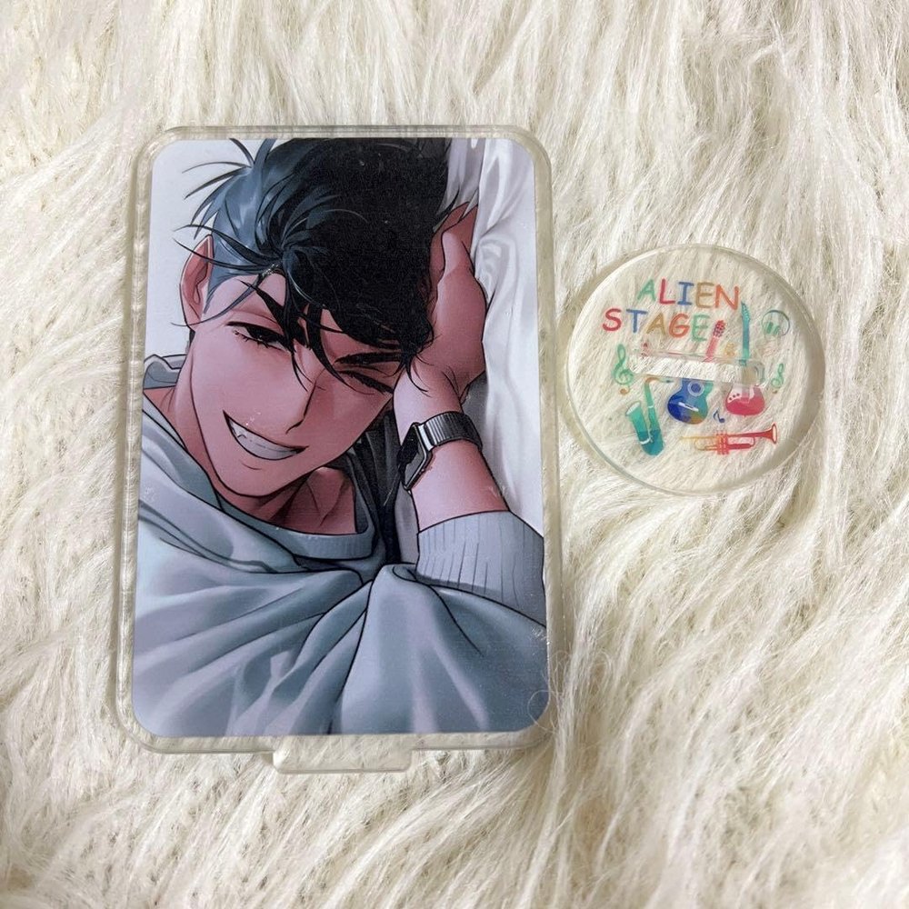 Alien Stage Ivan Acrylic Stand