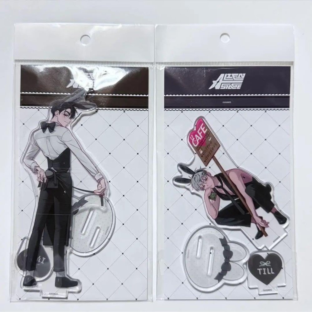 Alien Stage Acrylic Stand Ivan Till