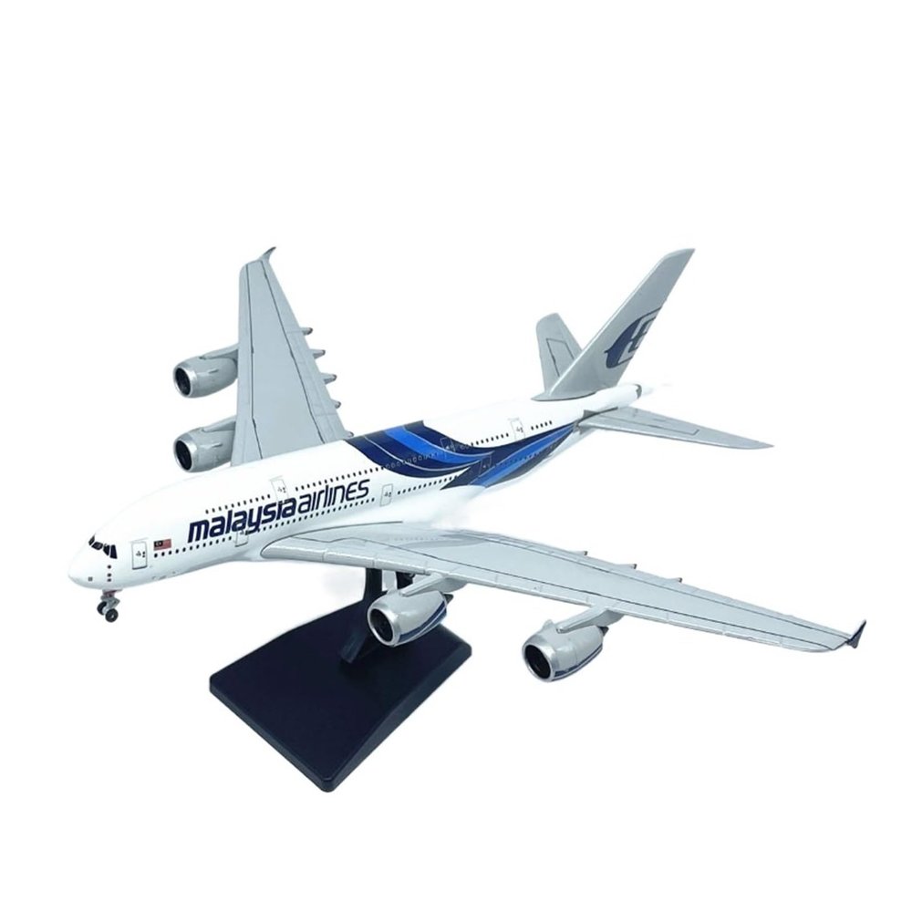 1400 for Airbus A380 Diecast Alloy Material Simulation Passenger Aircraft Model Souvenir Ornament Hobby Playgame Kit
