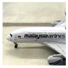 1400 for Airbus A380 Diecast Alloy Material Simulation Passenger Aircraft Model Souvenir Ornament Hobby Playgame Kit view 4