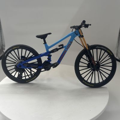 1:6 Ratio Mountain Bike Boys Toy DS Die-Cast Mini Fingertip Bicycle Model Desktop Decoration Ratio Model Downhill Alloy Bicycle Action Doll Cake Decoration Craft (Blue)