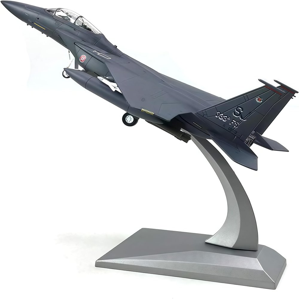 F-15E Model Plane 1/100 Scale Aircraft Kit Metal Diecast F15 Military Fighter Attack Airplane Model for Collection and Birthday Gift