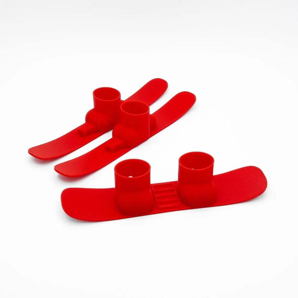 NevaFlew Mini Finger Snowboard Set, Durable Plastic Finger Snowboards, Perfect for Skiing and Skateboarding Enthusiasts - a Fun and Engaging Finger Sports Party favo 3-Piece Set (Red, 5.0cm)