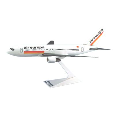 Flight Miniatures Air Europa 767-200 1:200 Scale - Collectible Replica of Air Europa Airlines Aircraft - Part# ABO-76720H-011
