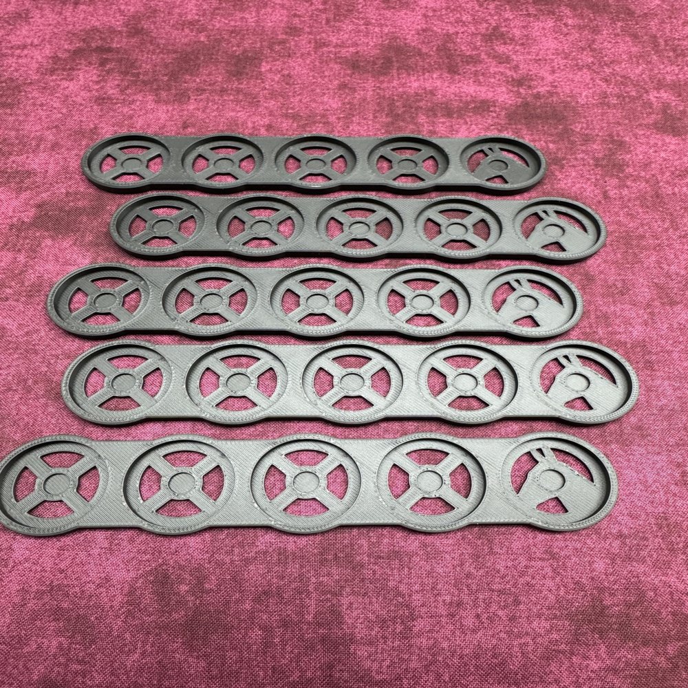 25mm, 28mm, 32mm and 40mm Round Movement Trays (25mm 5man Line, 5.0, Count)