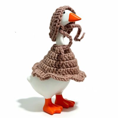 7 Inch Desk Goose Outfit, Fall Farmhouse Desk Goose Costumes, Hand-Knit Rustic Decorative Mini Clothes for 7-Inch Desktop Magnetic Goose Statue, Autumn Home Office Shelf Tiered Tray Decor Accessories