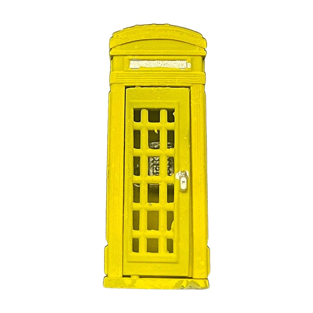 ZYIHNIRB Miniature Phone Booth Resin Mini Model Decorative Scenes Collectible Dioramas Figurine Openable Door Suitable for Micro Landscape Decor Collector Gift, Yellow