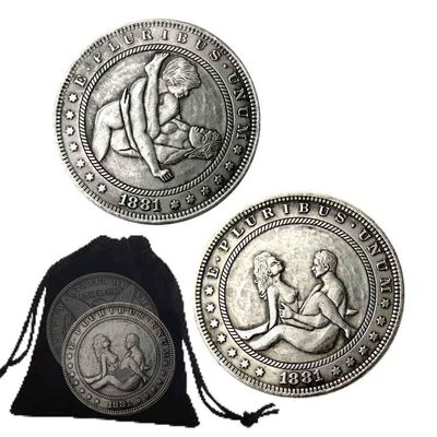 2Pcs Fashion Love Yoga Couple Challenge Coins Nightclub Love Role Playing Props; Party Game Decision Coin Prayer Token Gifts for Couple,Husband and Wife, Collectors