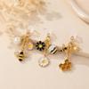 LuneClat Dust Plug Charm Cute Daisy Bee Alloy Chain for Kindle E-Reader view 2