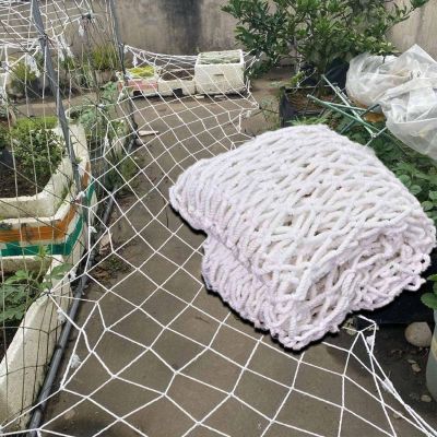 20x30FT/6x9(M) Climbing Cargo Net for Outdoor,White No-Knot Nylon Heavy-Duty Playground Rope Climbing Nets for Treehouse, Backyard Climbings Frame, Anti-Fall Net Wall Decorative Ceiling Nets