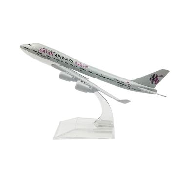 Miniature Scale 1 400 for Qatar Airways Aeroplane Model Boeing 747 Airplane 16CM Metal Alloy Diecast Toy Flying Toy Game Kits