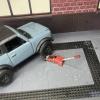 KiBcsLic 1/64 Scale Floor Jack Realistic Detail Diorama Repair Shop Jack Hand Painted for Garage Scene, Yellow view 4