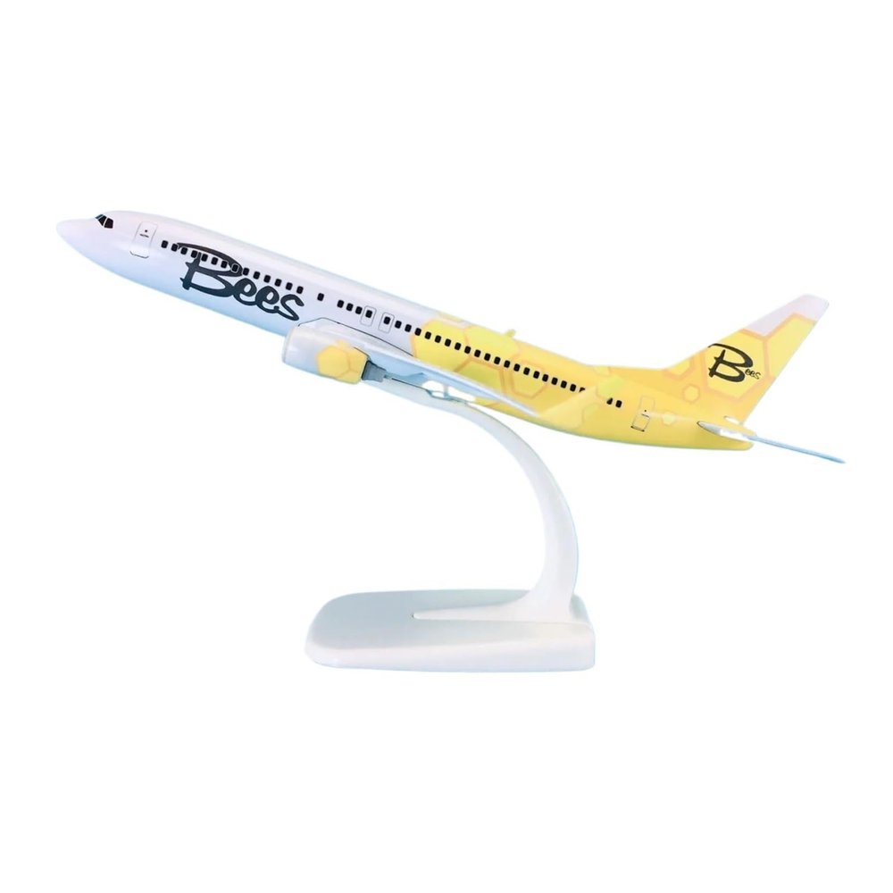 ALHROEUO Miniature Scale 1 200 for B737-800 Alloy Die-cast Airplane Model Desktop Decorations Collector's Edition Flying Toy Game Kits