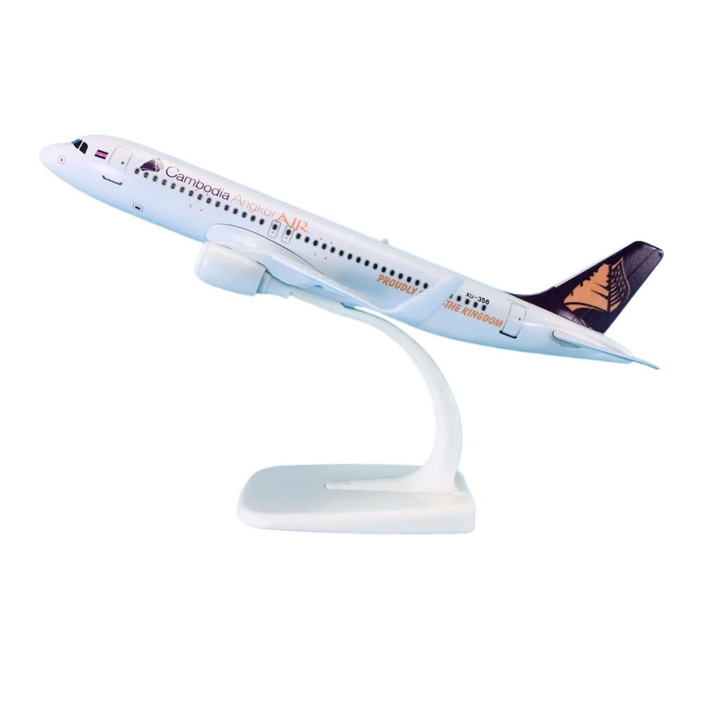 ALHROEUO Miniature Scale 1:300 for A320neo Alloy Die-cast Airplane Model Desktop Decorations for Collections Flying Toy Game Kits