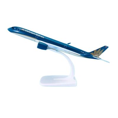 ALHROEUO Miniature Scale 1:300 for A350-900 Alloy Die-cast Airplane Model Desktop Decorations for Collections Flying Toy Game Kits