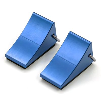 RC Models Components for Axial for Scx10 for Traxxas for TRX-4 D90 1/10 2pcs Metal Wheel Chocks Blocks Tyre Slip Stopper Non Slip RC Crawler Car(Blue)