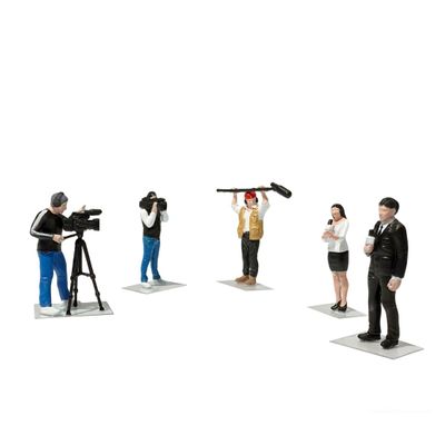 MindXplore 1/64 Scale Reporter and Cameraman Figure Set, Miniature Photographer Figures for Diorama Scenes, City Scene Display Accessories, 5 Piece Set