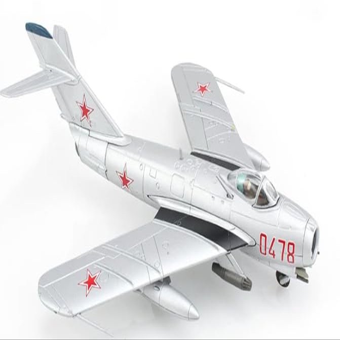 HobbyMaster MIG-17 HA5915 Fighter 1/72 Diecast Model New in Stock