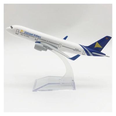 ALHROEUO Miniature Scale 1 400 Vietravel Airlines A321 Aircraft Model Metal Simulation Passenger Alloy Static Flying Toy Game Kits