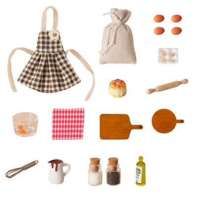 18Pcs Mini Baking Kitchen Accessories Set, Dollhouse Accessories with Apron, Eggs, Rolling Pin, Cutting Boards, Bowl, Whisk and Bottles, Doll House Accessories for Kitchen Bakery Decor.