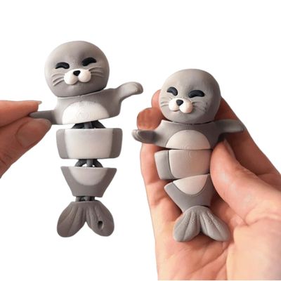 Magnetic Hand-Holding Companion, Fidget Keychain, 3D Printed Animals, Articulated Magnetic Animal Figure Collection, Cute Collectible Magnetic Creatures for Display, Gifts & Desktop Decor
