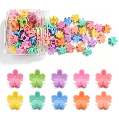 SAOROPEB 100Pcs Mini Flower Hair Clips, Colorful Hair Accessories (Pastel)