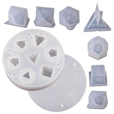 TAOMANSS Pack of 8 Silicone Epoxy Craft Home Table Decorations Dices Shape Ornaments Silicone