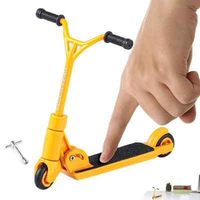 Finger Scooter Toy Foldable Realistic Companion