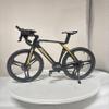 Simulation Alloy Bend Set Road Bicycle Model Matt Black/Flame Red Double Colour Movable Gears Mini Bicycle Spare Parts Desktop Collection Creative Birthday Gifts (Matte Black) view 4