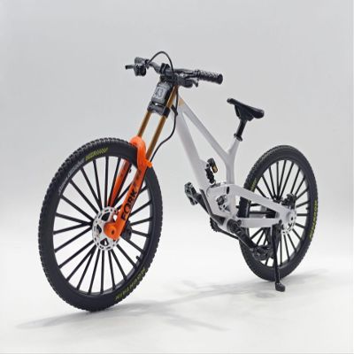 Generisch 1:8 Scale Mountain Bike Toy Die-Cast Mini Finger Bicycle Model Desktop Decoration Scale Men Toy Alloy Bicycle Action Figure Toy for Cake Topper Crafts (White-43)