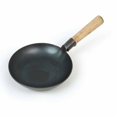 KiBcsLic Kitchen Pretend Play Mini Frying Pan Mini Iron Frying Skillet Simple to Clean Small Skillet for Kids, Individuals, Play House, Camping, Outdoor, 14.5cm