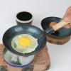 KiBcsLic Kitchen Pretend Play Mini Frying Pan Mini Iron Frying Skillet Simple to Clean Small Skillet for Kids, Individuals, Play House, Camping, Outdoor, 14.5cm view 4