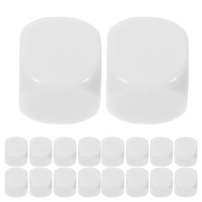 HOMSFOU 50pcs White Acrylic Blank Dice 16mm Square Portable Standard Size for Tabletop Gaming and DIY Creative Board Games