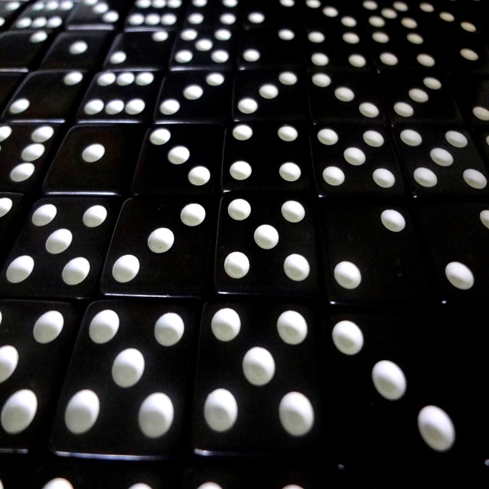 25 Black Dice - 16MM