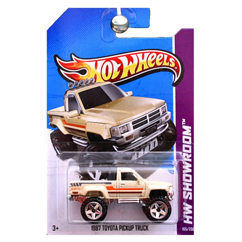 2013 Hot Wheels Hw Showroom - 1987 Toyota Pickup Truck - Tan