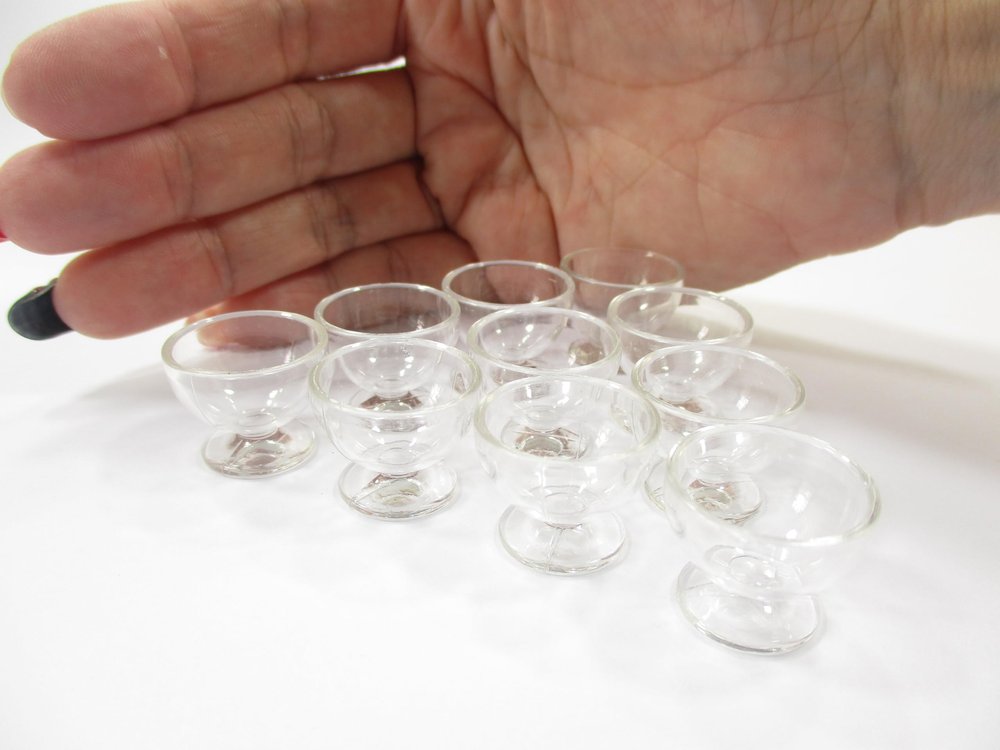 10 Empty Ice Cream Cup Acrylic Plastic Dolls House Miniatures Supply 9411
