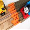 TrainLab Thomas Wood 2018 to Trackmaster (Brown 2009) Train Track Adapters (Orange) view 1