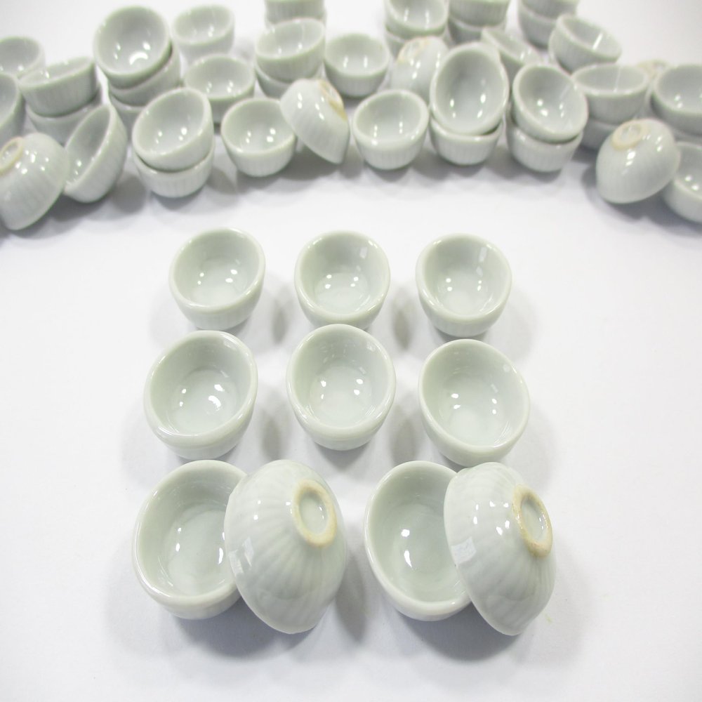 10x18 mm New Kitchen Ware White Bowls Dolls House Miniatures Ceramic 10591