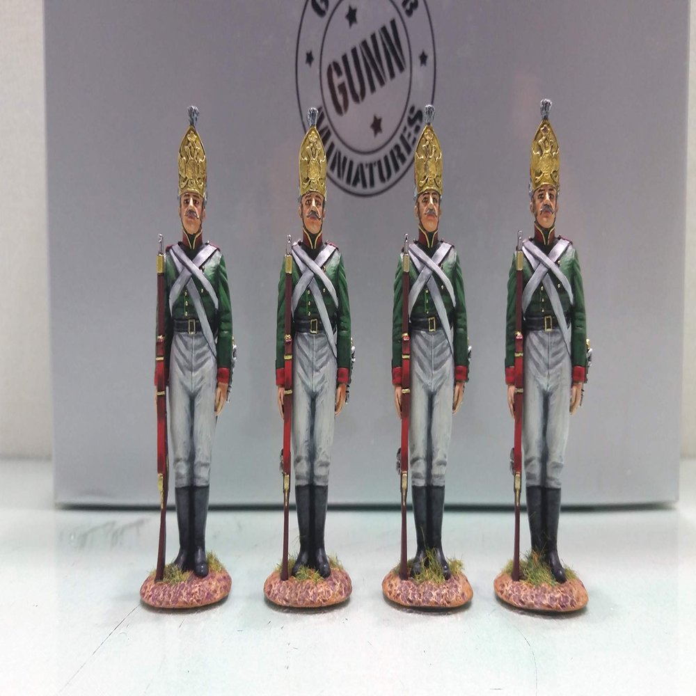 Thomas Gunn Miniatures Napoleonic War NAP024A 4 piece Russian Pavlovski Grenadier At Attention Set 1:30 Scale Pewter