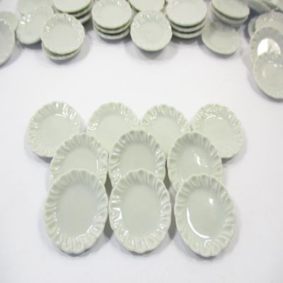 10x25mm White Scallop Plate Dish Dollhouse Miniature Ceramic Kitchenware 10826