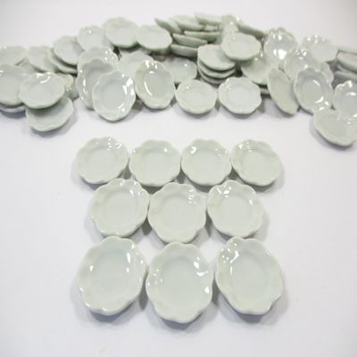 10x22mm Mini White Scallop Plate Dollhouse Miniature Kitchenware Ceramic 10837
