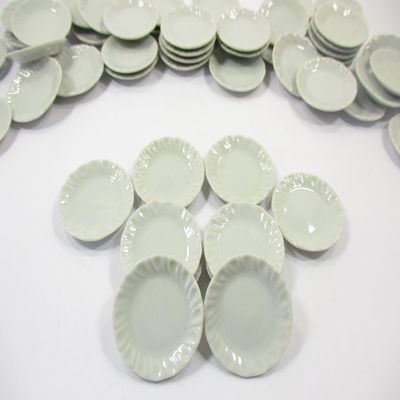 10x30mm Mini White Scallop Plate Dish Dollhouse Miniature Ceramic Supply 10844