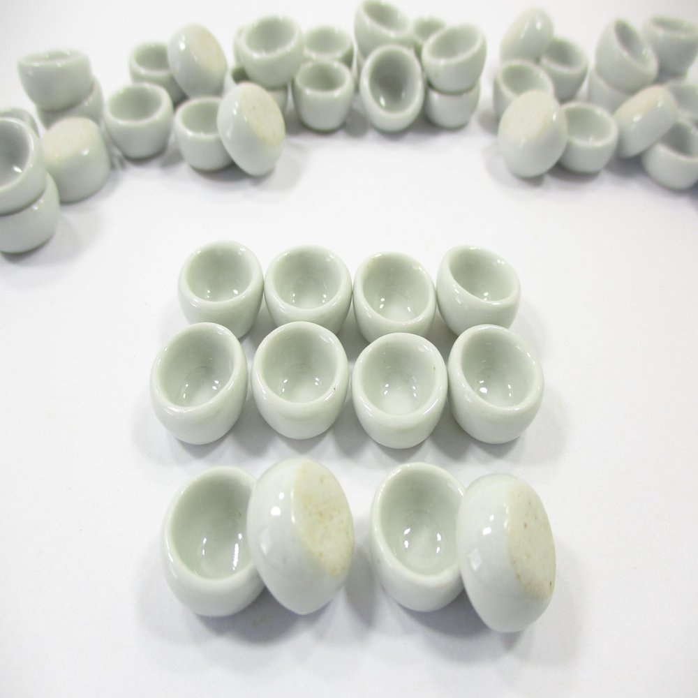 10 x10 mm. Mini White Round Bowl Dollhouse Miniatures Ceramic Supply - 10877