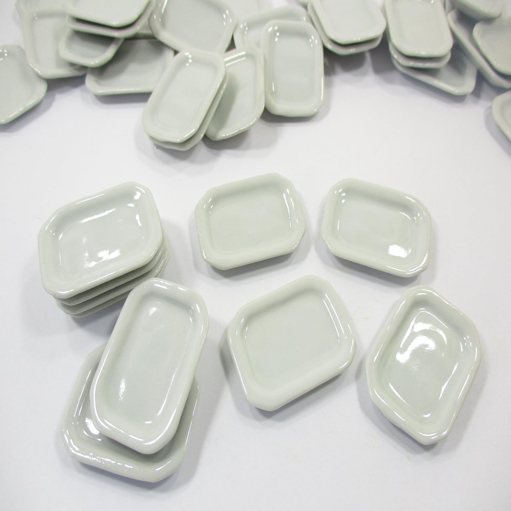 10 White Rectangle Octagonal Plate Dish 25x35 Dollhouse Miniature Ceramic 11955