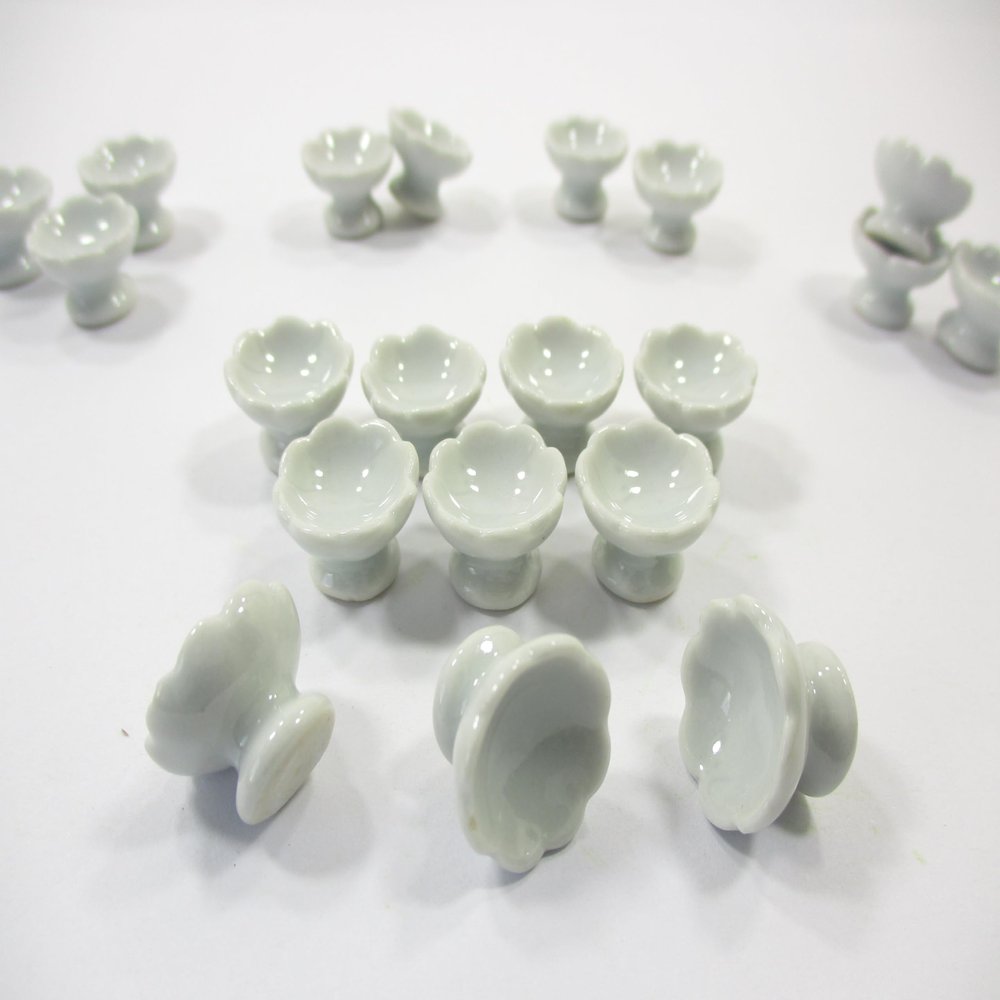 10x15 mm Mini White Ceramic Ice Cream Cups Dollhouse Miniature Supply 12441